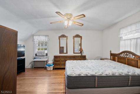 433 Mount Pleasant Avenue West Orange NJ 07052