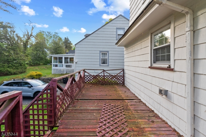 433 Mount Pleasant Avenue West Orange NJ 07052