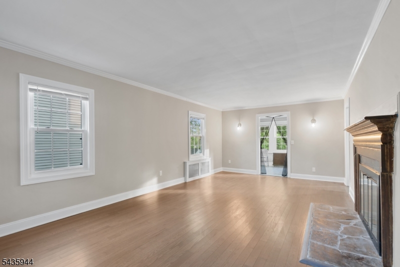 433 Mount Pleasant Avenue West Orange NJ 07052