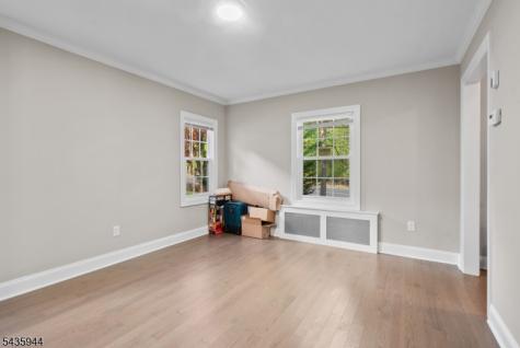 433 Mount Pleasant Avenue West Orange NJ 07052