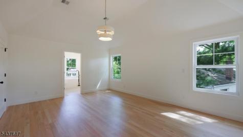 196 Vinton Circle Fanwood NJ 07023