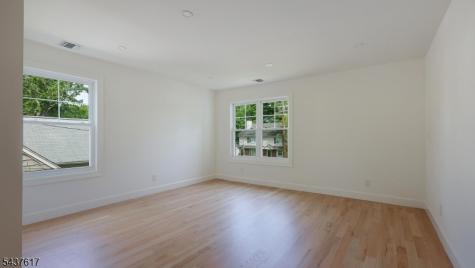 196 Vinton Circle Fanwood NJ 07023