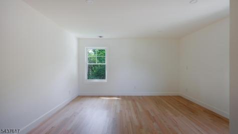 196 Vinton Circle Fanwood NJ 07023
