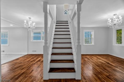 347 Livingston Road Linden NJ 07036