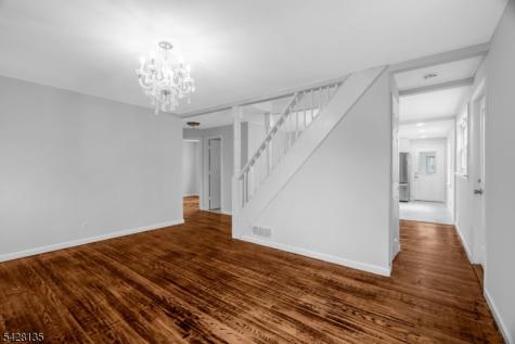 347 Livingston Road Linden NJ 07036