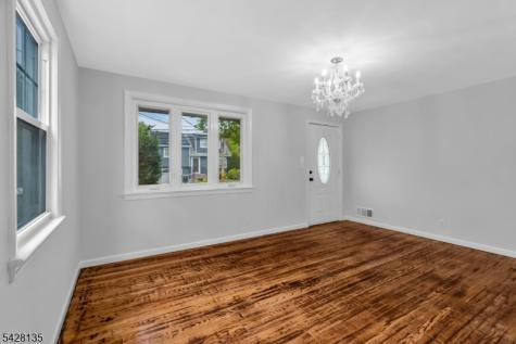 347 Livingston Road Linden NJ 07036