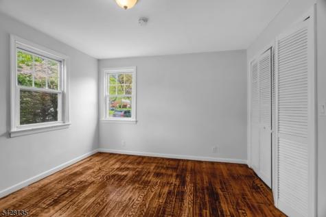 347 Livingston Road Linden NJ 07036