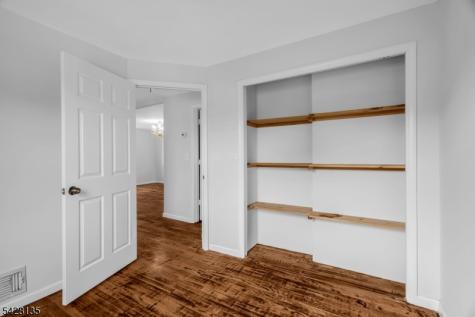 347 Livingston Road Linden NJ 07036