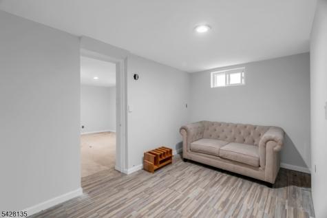 347 Livingston Road Linden NJ 07036