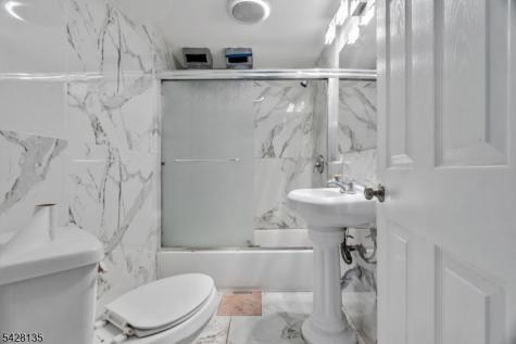 347 Livingston Road Linden NJ 07036