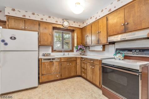 15 Evergreen Terrace Millburn NJ 07041