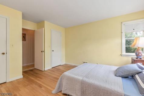 15 Evergreen Terrace Millburn NJ 07041