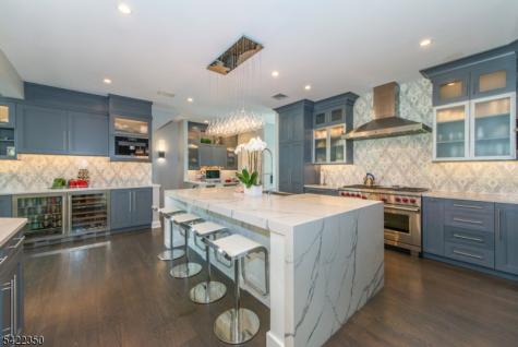 181 Boulevard Mountain Lakes NJ 07046