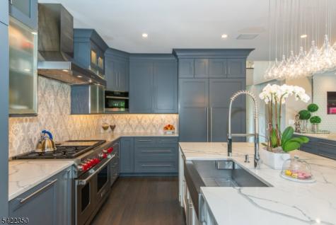 181 Boulevard Mountain Lakes NJ 07046