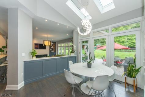 181 Boulevard Mountain Lakes NJ 07046