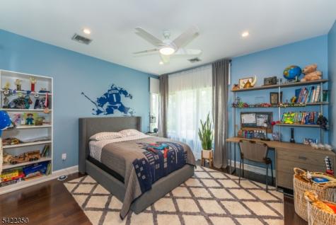 181 Boulevard Mountain Lakes NJ 07046