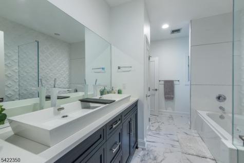 181 Boulevard Mountain Lakes NJ 07046
