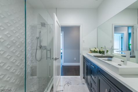 181 Boulevard Mountain Lakes NJ 07046