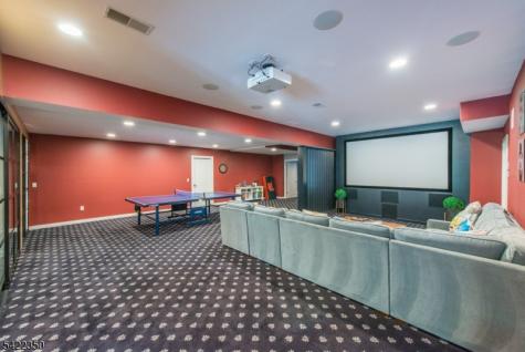 181 Boulevard Mountain Lakes NJ 07046
