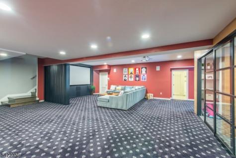 181 Boulevard Mountain Lakes NJ 07046