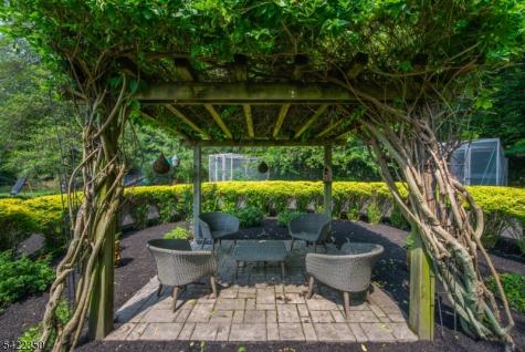 181 Boulevard Mountain Lakes NJ 07046