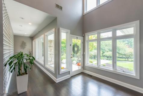 181 Boulevard Mountain Lakes NJ 07046