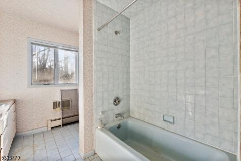 20 Hidden Glen Road Upper Saddle River NJ 07458