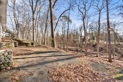 20 Hidden Glen Road Upper Saddle River NJ 07458