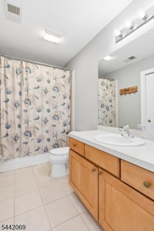 16 Bowers Drive Allamuchy NJ 07840