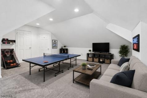 16 Bowers Drive Allamuchy NJ 07840