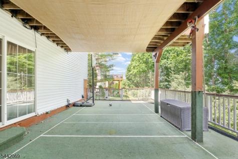 16 Bowers Drive Allamuchy NJ 07840
