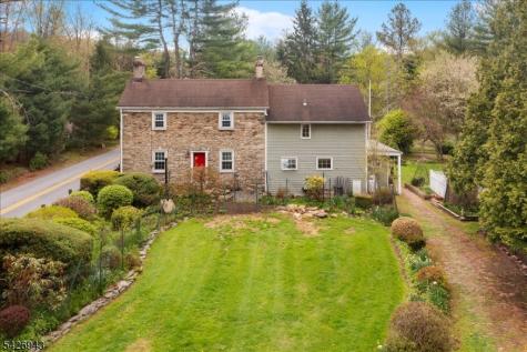685 Woodglen Road Lebanon NJ 08826