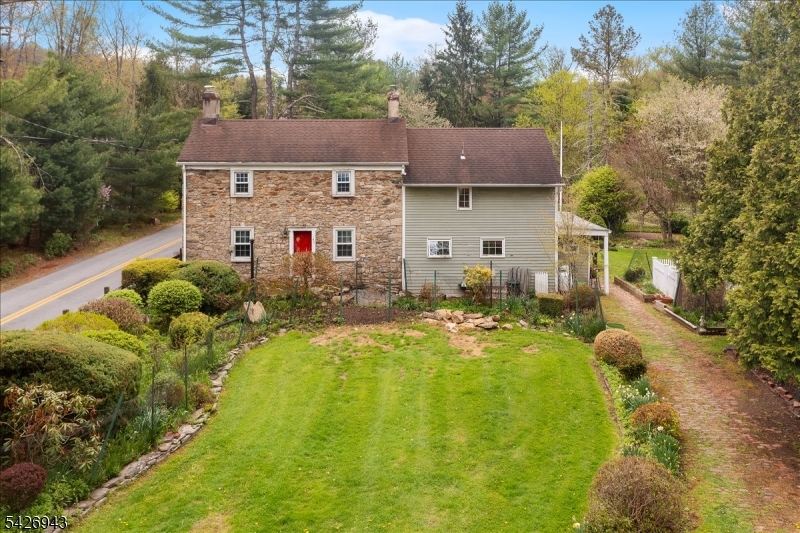 685 Woodglen Road Lebanon NJ 08826