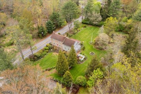 685 Woodglen Road Lebanon NJ 08826