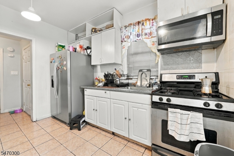 203 17TH Avenue Paterson NJ 07504