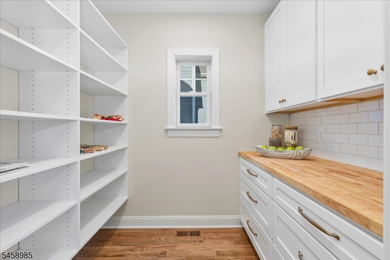 111 Makatom Drive Cranford NJ 07016