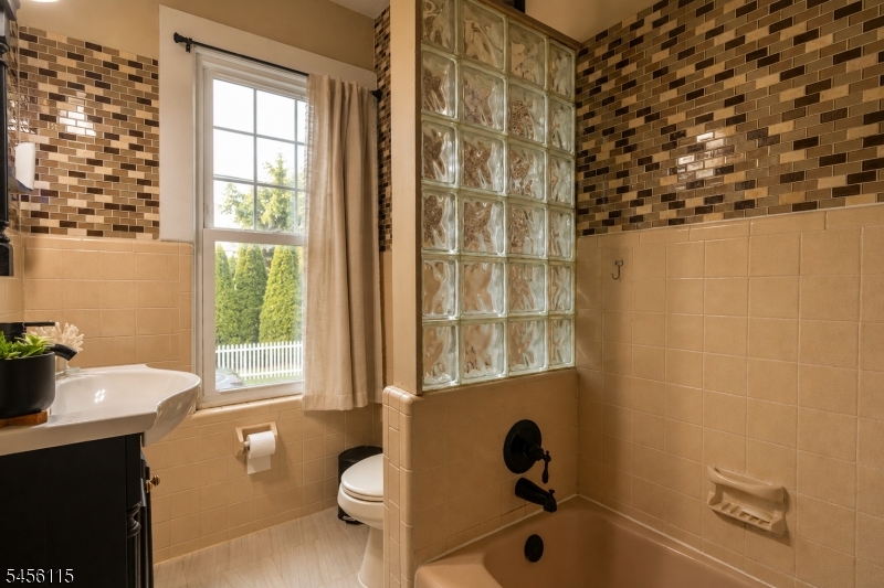 374 Firth Street Phillipsburg NJ 08865