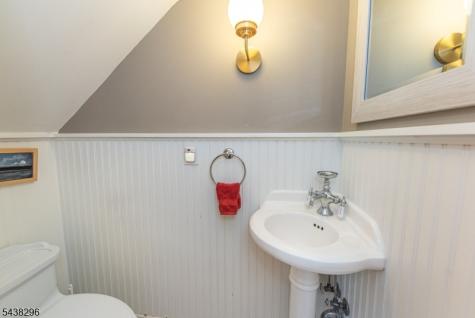 35 Brookside Avenue Caldwell Boro NJ 07006