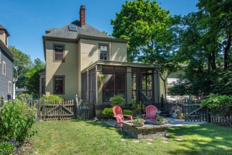 35 Brookside Avenue Caldwell Boro NJ 07006