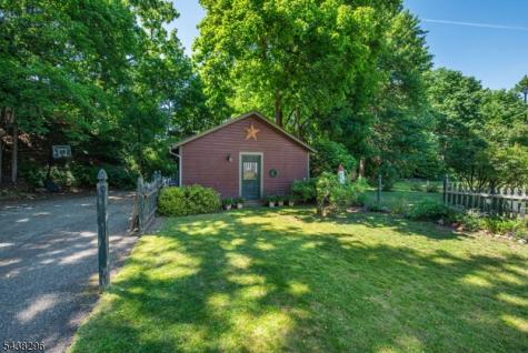35 Brookside Avenue Caldwell Boro NJ 07006