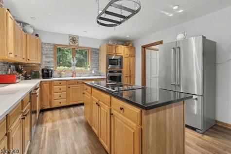 6 Garner Road Bethlehem NJ 08804