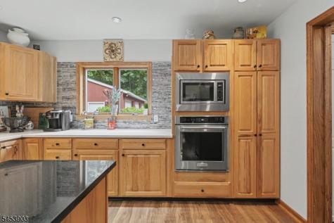 6 Garner Road Bethlehem NJ 08804