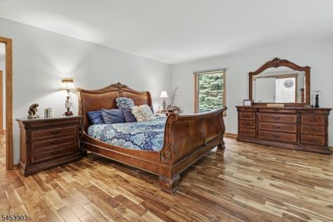 6 Garner Road Bethlehem NJ 08804
