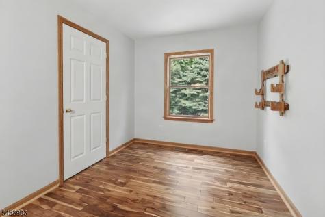 6 Garner Road Bethlehem NJ 08804