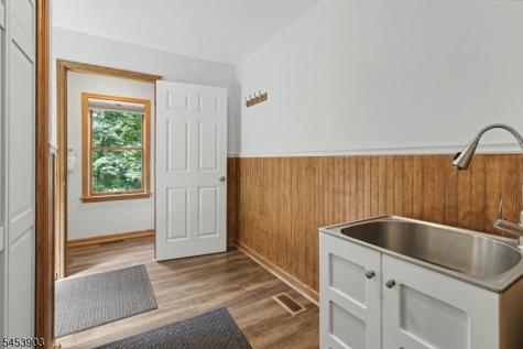 6 Garner Road Bethlehem NJ 08804