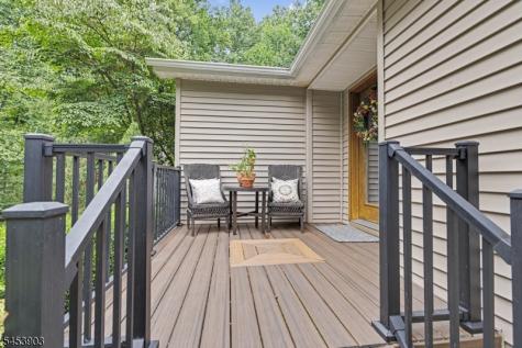 6 Garner Road Bethlehem NJ 08804