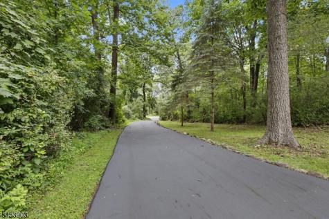 6 Garner Road Bethlehem NJ 08804