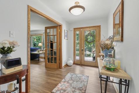 6 Garner Road Bethlehem NJ 08804