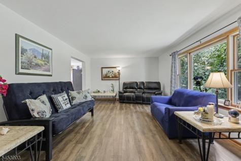 6 Garner Road Bethlehem NJ 08804