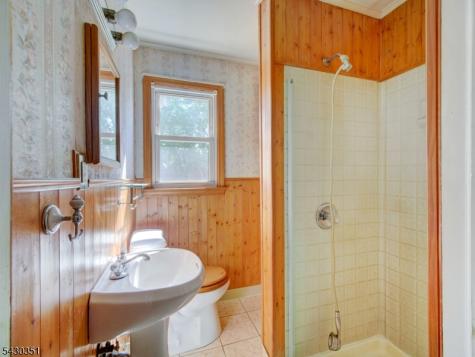 105 Lower Road Linden NJ 07036